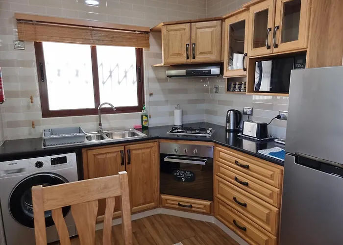 Drake Seaside Studio Apartments